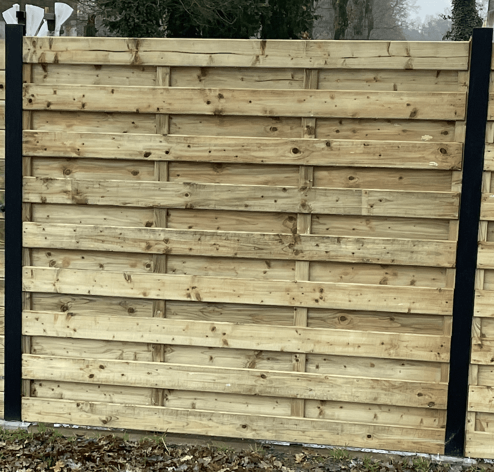 Mededogen gips Verknald Houten scherm 200brX180h / Tuinafsluiter